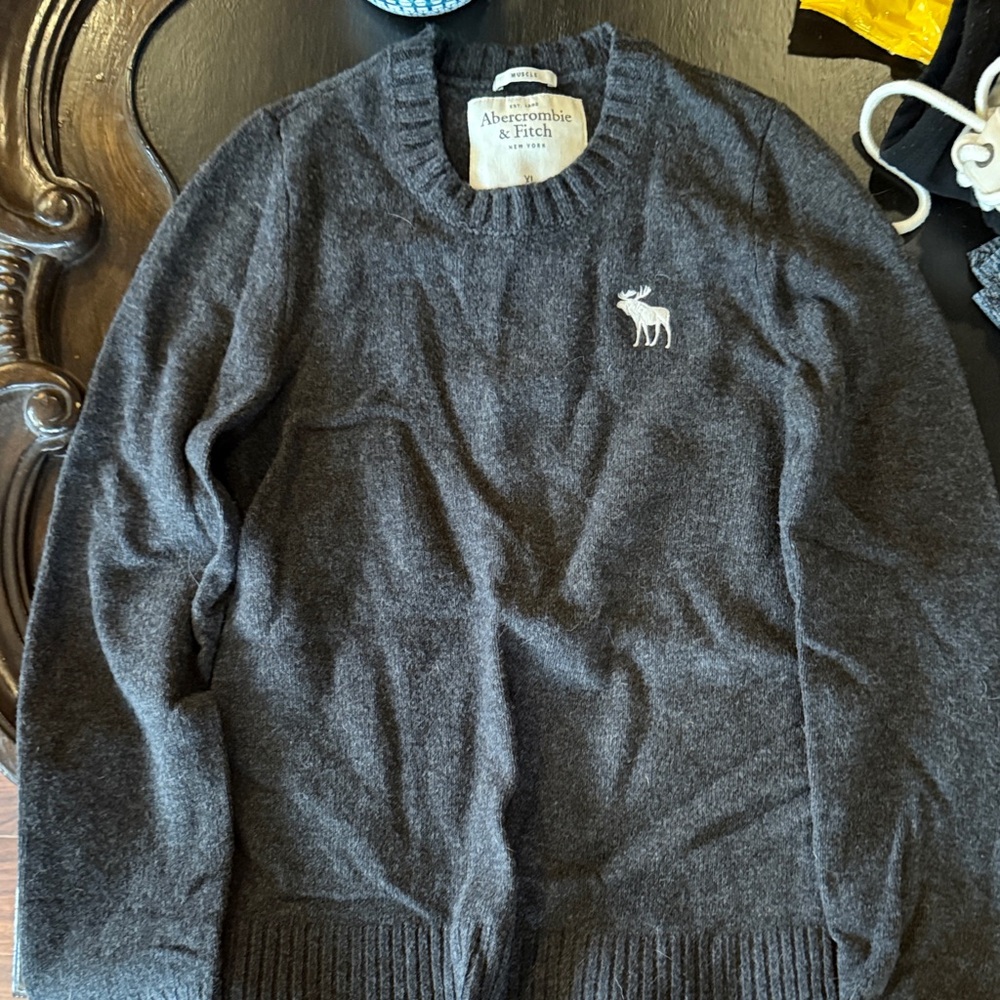 Abercrombie & Fitch Charcoal Crewneck Sweater
